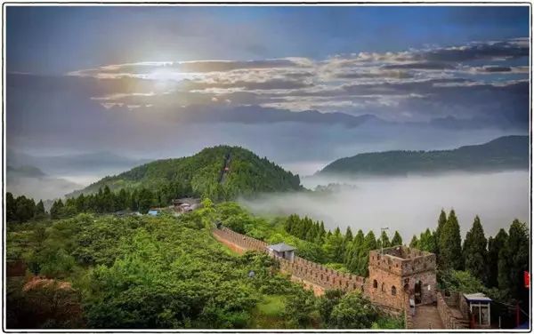 森林防火監(jiān)控衛(wèi)士國慶期間你干了些什么？讓林木蔥蘢 風景美如畫