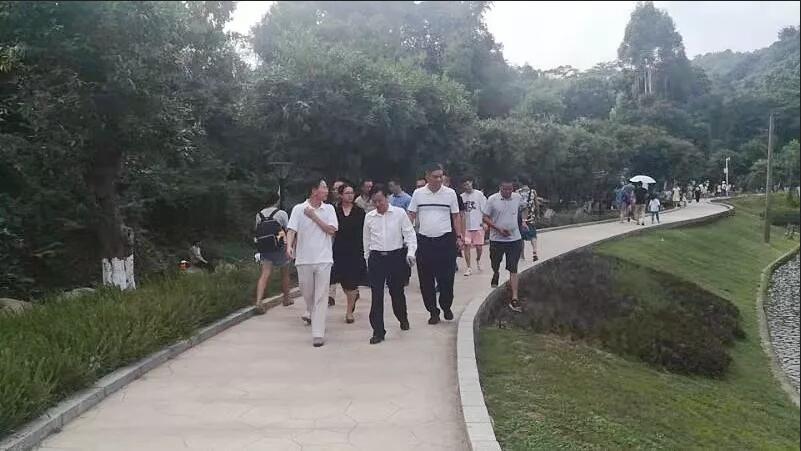 森林防火再加強，平安穩(wěn)定過重陽！